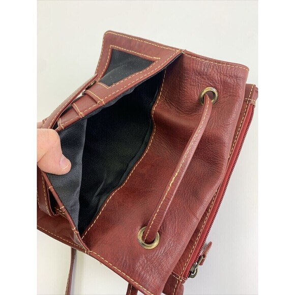 Chaos Leather Crossbody Purse Red Flap Snap Organizer Credit Card ID Multi Zip - Picture 12 of 16